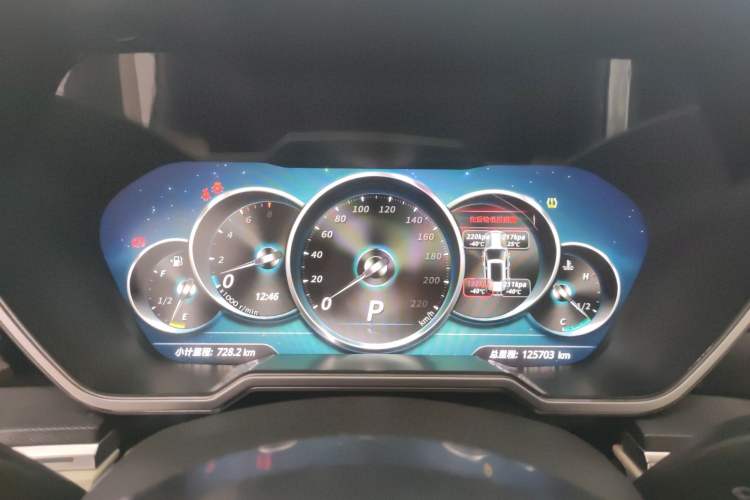 Used Zotye T700 2017 1.8T Dual-Clutch Prestige Model Instrument Cluster