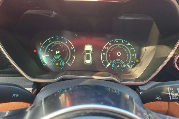 Used Zotye T700 2017 1.8T Dual-Clutch Prestige Model Instrument Cluster