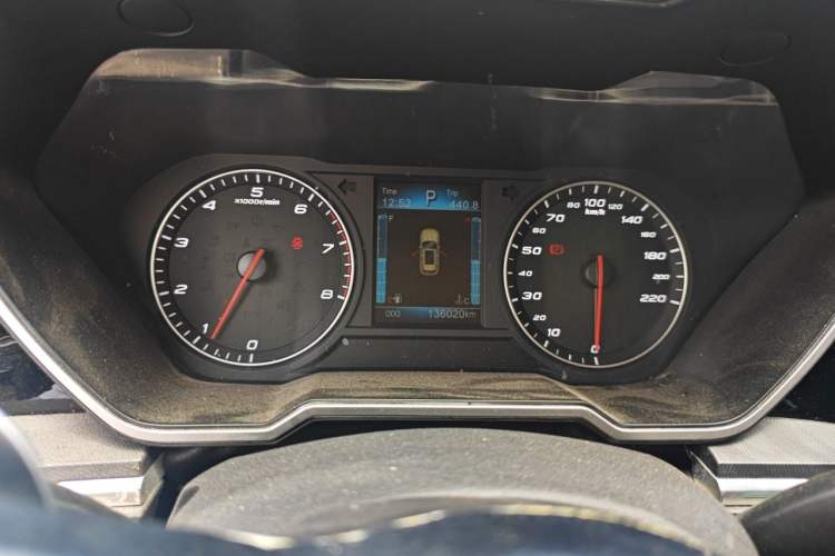 Used Zotye T700 2017 1.8T Dual-Clutch Luxury Model Instrument Cluster