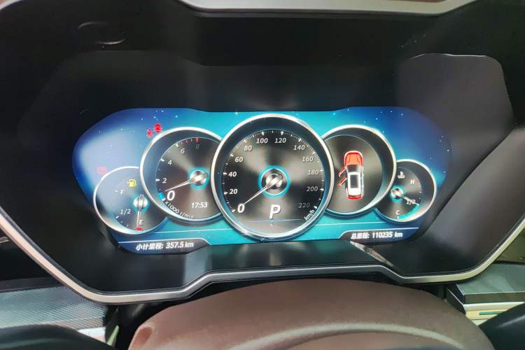 Used Zotye T700 2017 1.8T Dual-Clutch Prestige Model Instrument Cluster