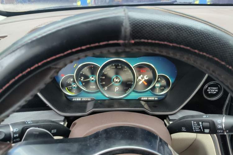 Used Zotye T700 2017 1.8T Dual-Clutch Prestige Model Instrument Cluster