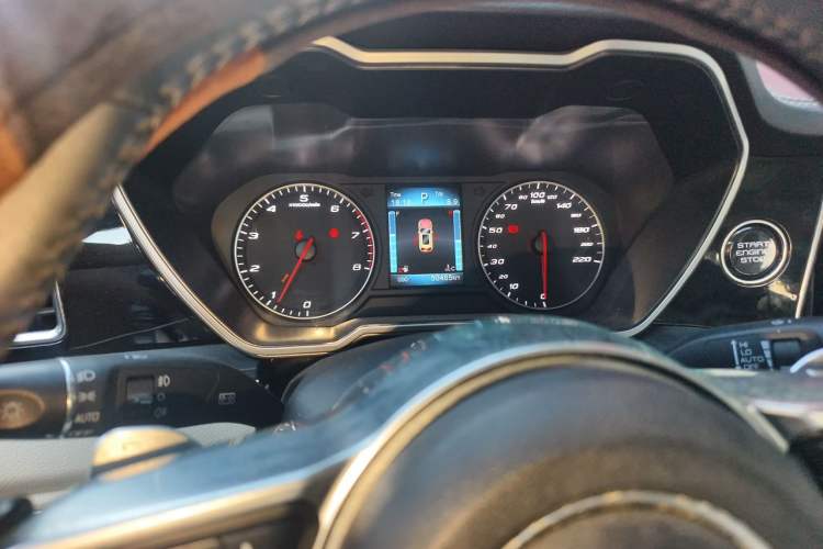 Used Zotye T700 2017 1.8T Dual-Clutch Luxury Model Instrument Cluster