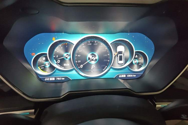 Used Zotye T700 2017 1.8T Dual-Clutch Flagship Model Instrument Cluster