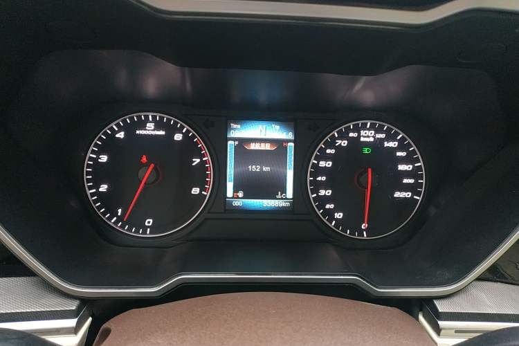 Used Zotye T700 2017 1.8T Dual-Clutch Luxury Model Instrument Cluster