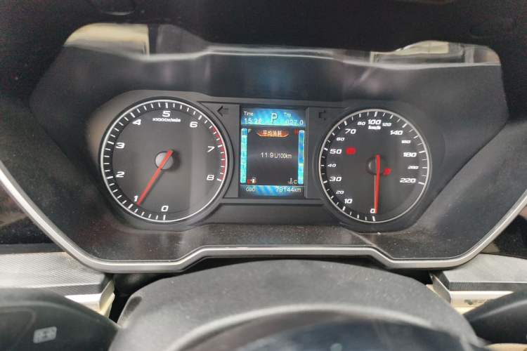 Used Zotye T700 2017 1.8T Dual-Clutch Luxury Model Instrument Cluster