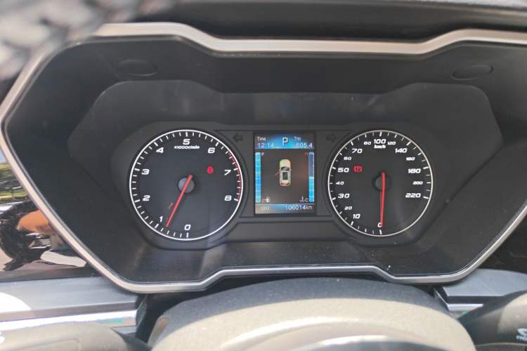 Used Zotye T700 2017 1.8T Dual-Clutch Luxury Model Instrument Cluster