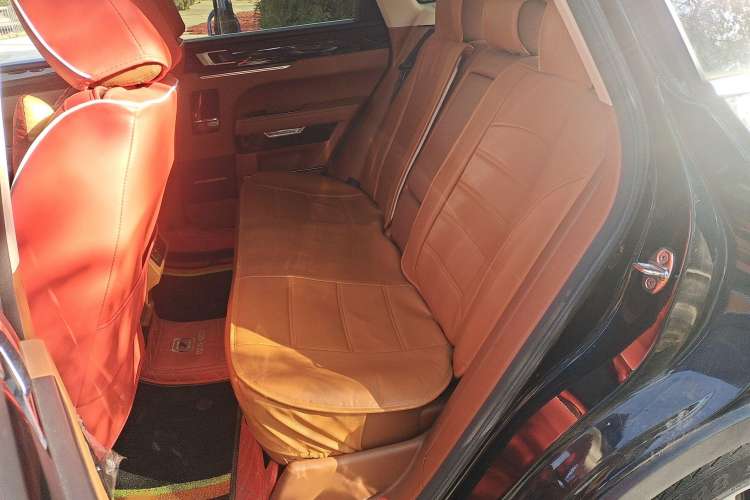 Used Zotye T700 2017 1.8T Dual-Clutch Prestige Model Interior 1