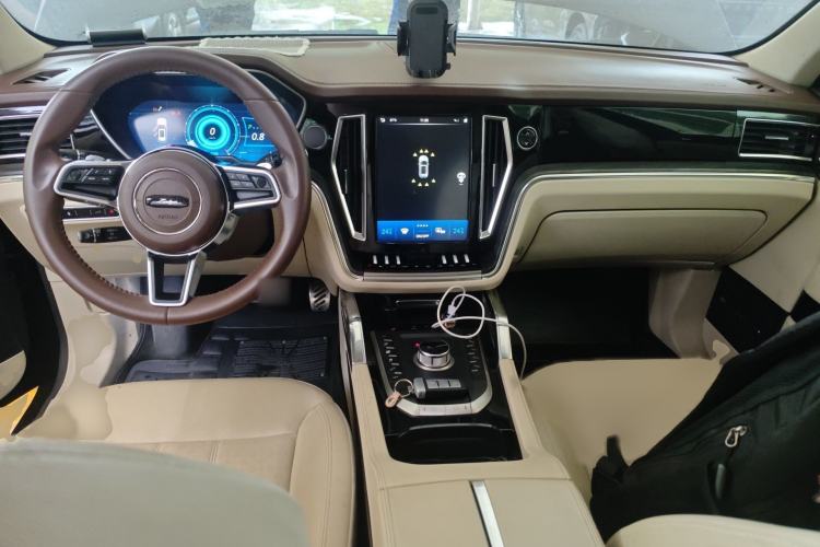 Used Zotye T700 2017 1.8T Dual-Clutch Luxury Model Interior 2