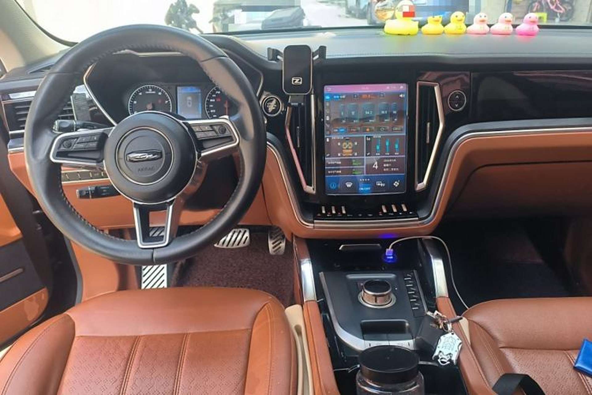 Used Zotye T700 2017 1.8T Dual-Clutch Luxury Model Interior 2