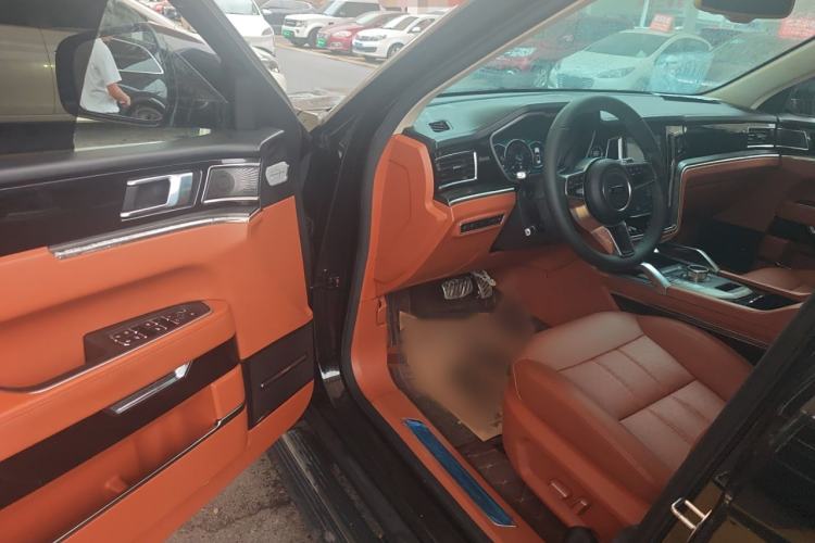 Used Zotye T700 2017 1.8T Dual-Clutch Prestige Model Interior 2