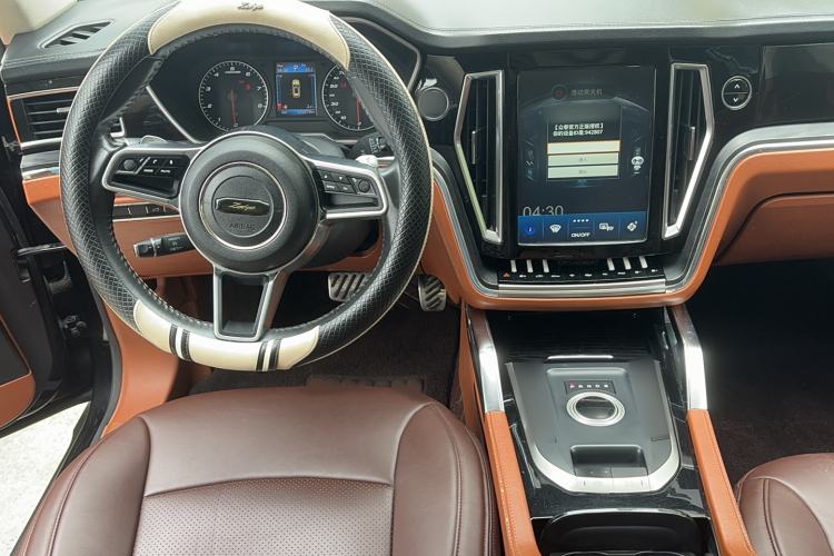 Used Zotye T700 2017 1.8T Dual-Clutch Luxury Model Interior 3