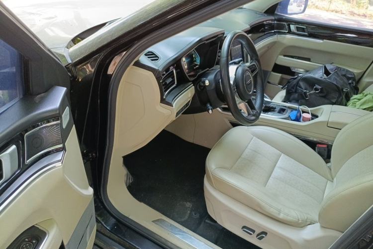 Used Zotye T700 2017 1.8T Dual-Clutch Prestige Model Interior 3