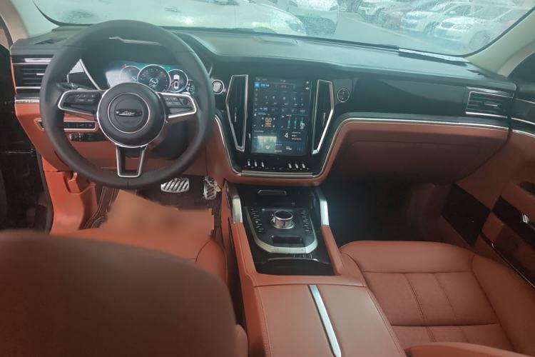 Used Zotye T700 2017 1.8T Dual-Clutch Prestige Model Interior 3