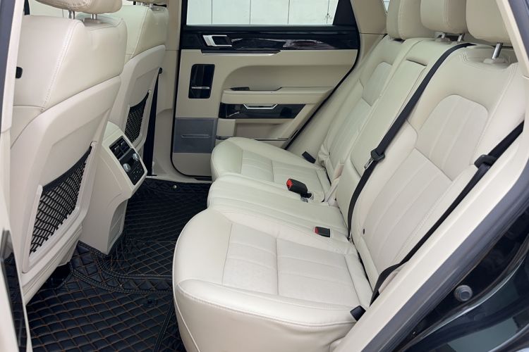 Used Zotye T700 2017 1.8T Dual-Clutch Prestige Model Interior 4