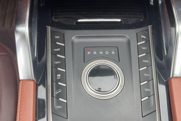 Used Zotye T700 2017 1.8T Dual-Clutch Luxury Model Interior 8