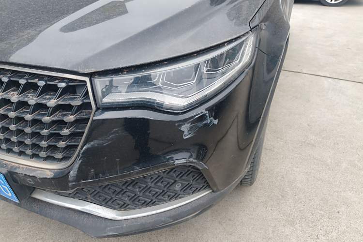Used Zotye T700 2017 1.8T Dual-Clutch Luxury Model Left Front Headlight