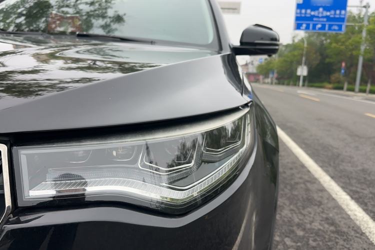 Used Zotye T700 2017 1.8T Dual-Clutch Luxury Model Left Front Headlight