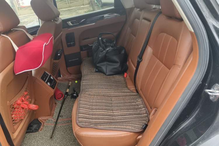 Used Zotye T700 2017 1.8T Dual-Clutch Flagship Model Left Rear Seat