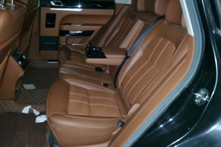 Used Zotye T700 2017 1.8T Dual-Clutch Prestige Model Left Rear Seat