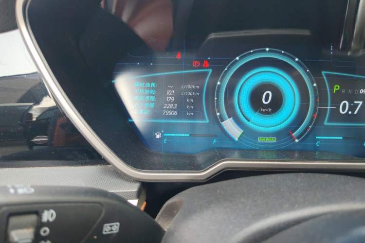 Used Zotye T700 2017 1.8T Dual-Clutch Prestige Model Odometer Close Up