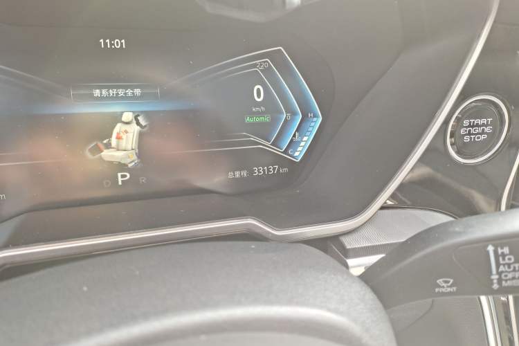 Used Zotye T700 2017 1.8T Dual-Clutch Prestige Model Odometer Close Up