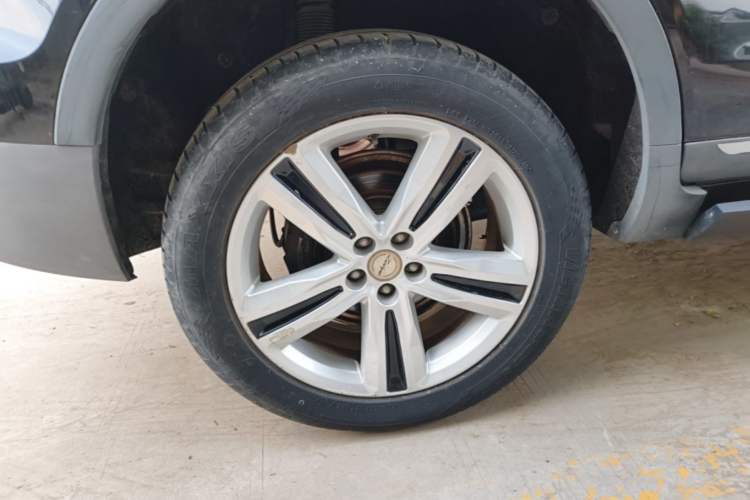 Used Zotye T700 2017 1.8T Dual-Clutch Flagship Model Right Rear Wheel Hub
