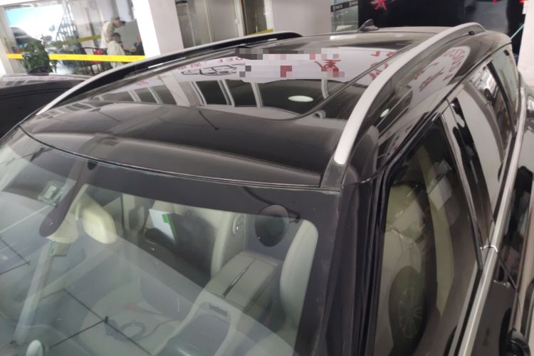 Used Zotye T700 2017 1.8T Dual-Clutch Prestige Model Roof