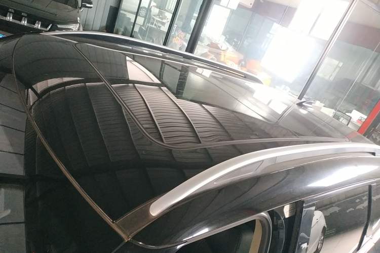 Used Zotye T700 2017 1.8T Dual-Clutch Prestige Model Roof