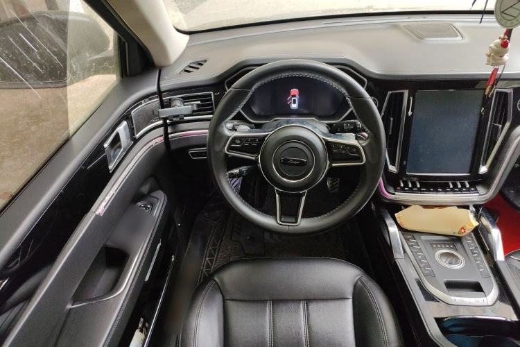 Used Zotye T700 2017 1.8T Dual-Clutch Prestige Model Steering Wheel