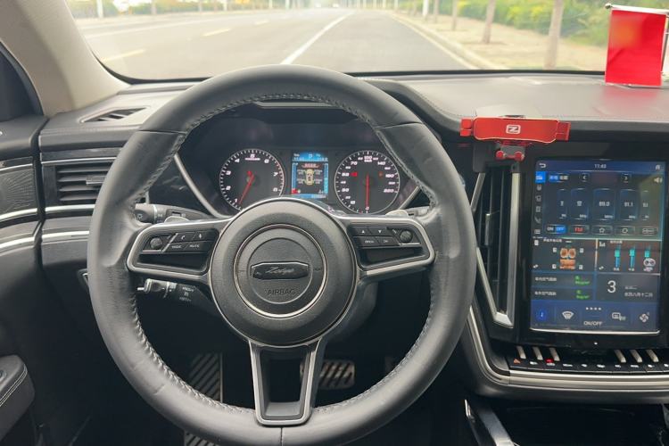 Used Zotye T700 2017 1.8T Dual-Clutch Luxury Model Steering Wheel