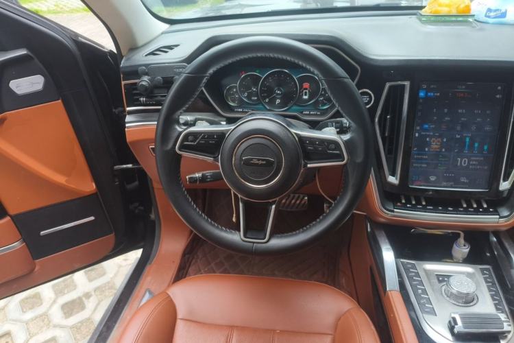 Used Zotye T700 2017 1.8T Dual-Clutch Prestige Model Steering Wheel