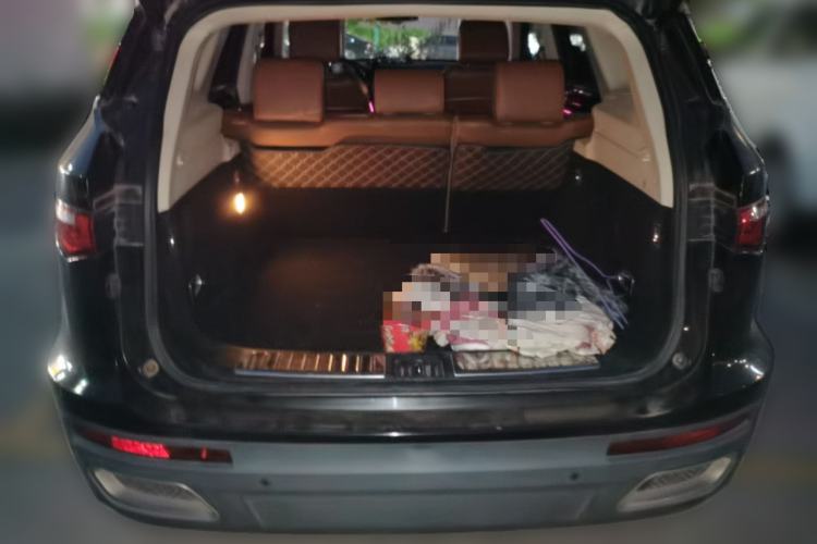 Used Zotye T700 2017 1.8T Dual-Clutch Prestige Model Trunk