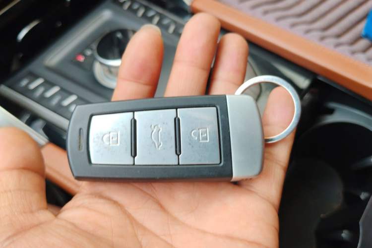 Used Zotye T700 2017 1.8T Dual-Clutch Prestige Model Vehicle Key