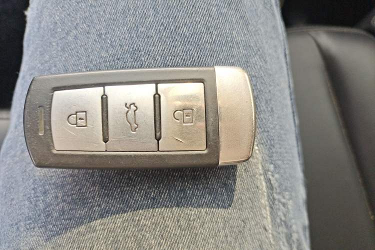 Used Zotye T700 2017 1.8T Dual-Clutch Prestige Model Vehicle Key