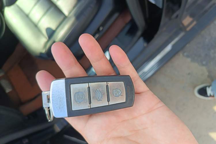 Used Zotye T700 2017 1.8T Dual-Clutch Prestige Model Vehicle Key
