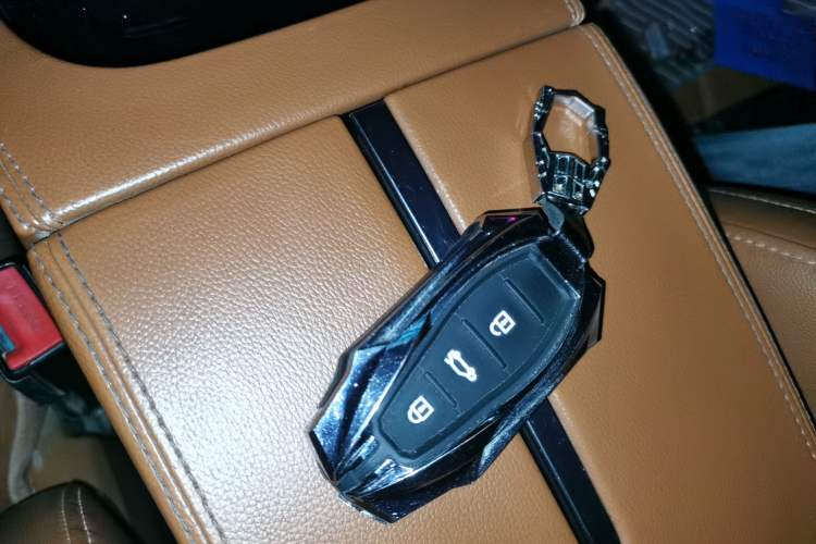Used Zotye T700 2017 1.8T Dual-Clutch Prestige Model Vehicle Key