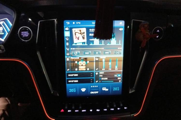 Used Zotye T700 2017 1.8T Dual-Clutch Prestige Model Audio And AC Panel