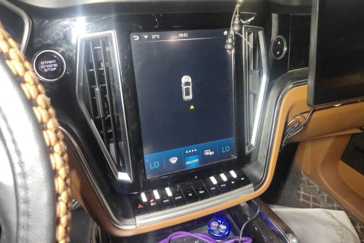 Used Zotye T700 2017 1.8T Dual-Clutch Prestige Model Audio And AC Panel