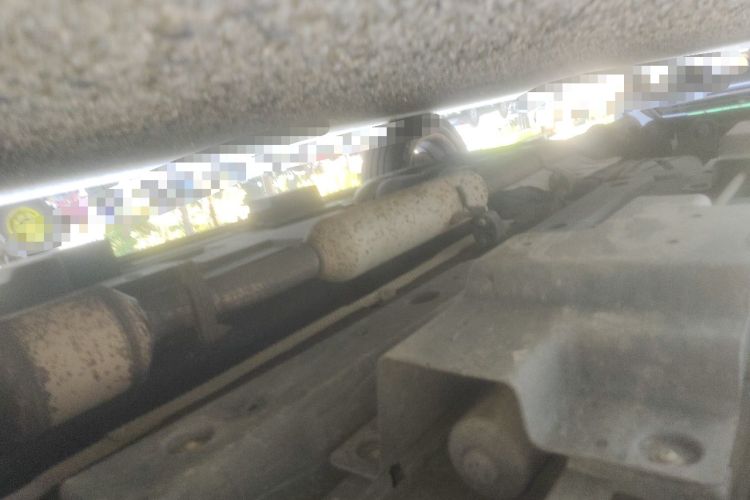 Used Zotye T700 2017 1.8T Dual-Clutch Flagship Model Chassis Front Right