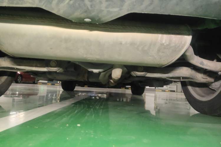Used Zotye T700 2017 1.8T Dual-Clutch Prestige Model Chassis Rear