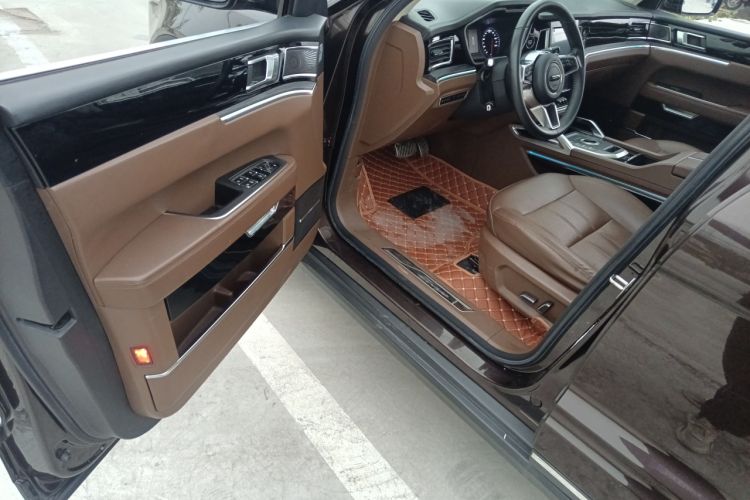 Used Zotye T700 2017 1.8T Dual-Clutch Luxury Model Driver Seat