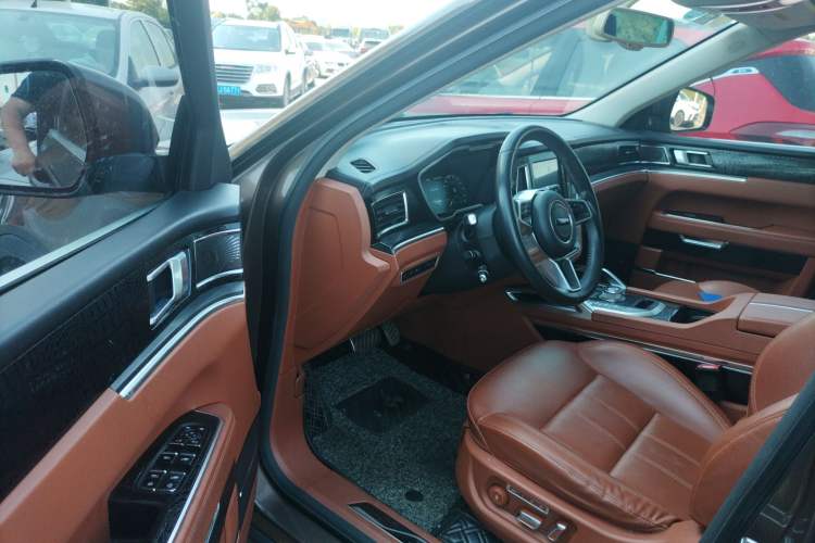 Used Zotye T700 2017 2.0T Automatic Flagship Edition Driver Seat