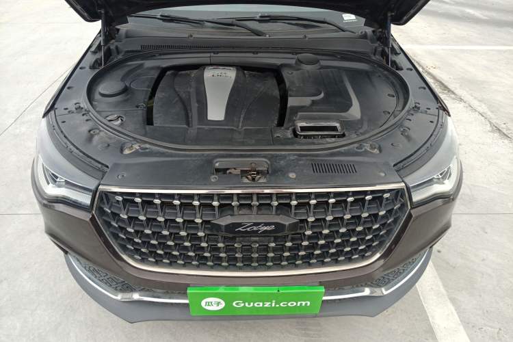 Used Zotye T700 2017 1.8T Dual-Clutch Luxury Model Engine Bay