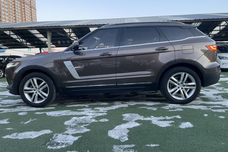 Used Zotye T700 2017 1.8T Dual-Clutch Luxury Model Exterior 3