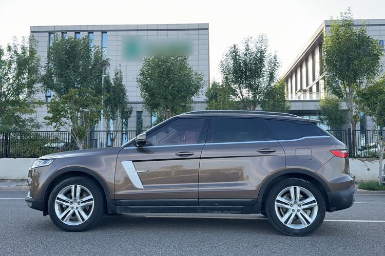 Used Zotye T700 2017 1.8T Dual-Clutch Luxury Model Exterior 6