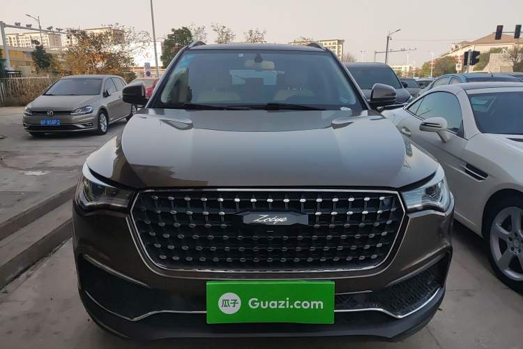 Used Zotye T700 2017 1.8T Dual-Clutch Prestige Model Front