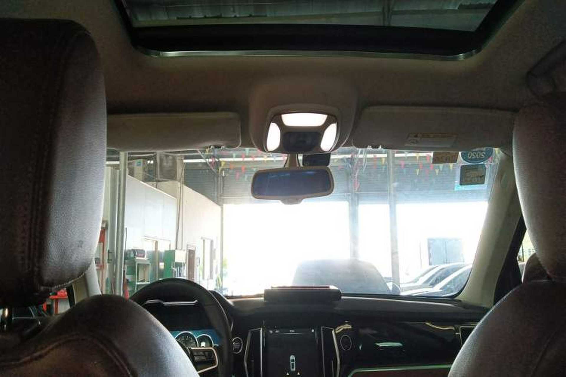 Used Zotye T700 2017 1.8T Dual-Clutch Prestige Model Headliner