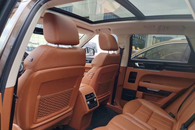Used Zotye T700 2017 1.8T Dual-Clutch Prestige Model Headliner