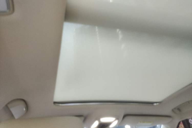 Used Zotye T700 2017 1.8T Dual-Clutch Flagship Model Headliner