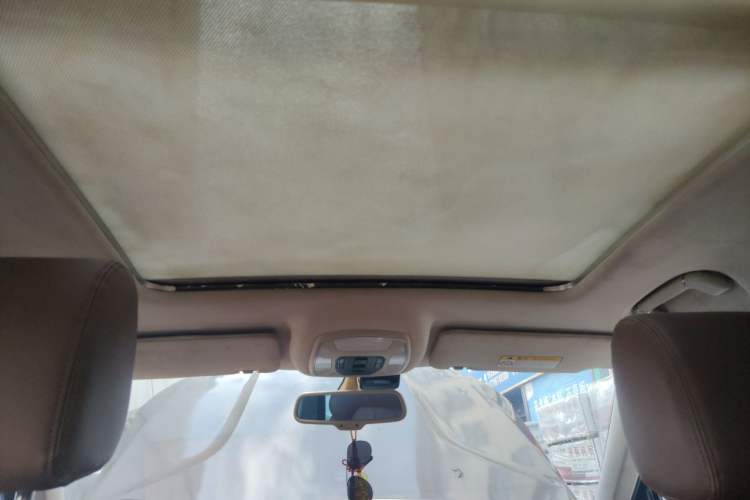 Used Zotye T700 2017 1.8T Dual-Clutch Prestige Model Headliner